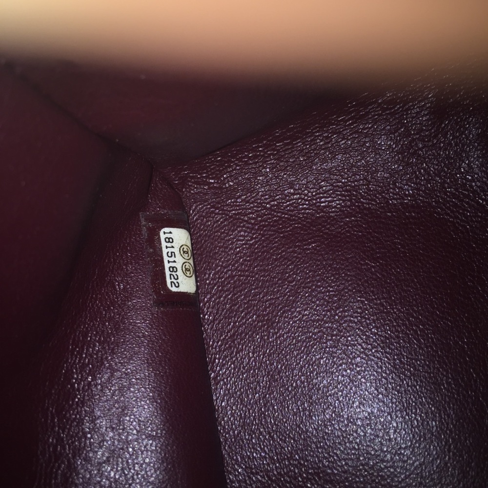 SOLD Chanel Jumbo BOUTIQUE PRICE INCREASE $FIRM$ - Picture 4 of 8